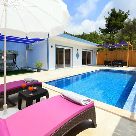 Villahan * Uzumlu (Mediterranean)